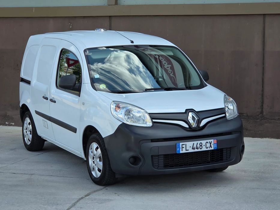 Renault Kangoo TVA inclus si deductibil