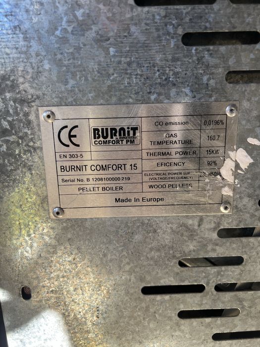 Пелетна камина Burnit Comfort PM15Kw, с водна риза