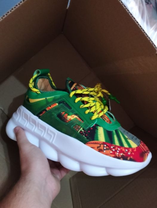 Versace Chain Recation