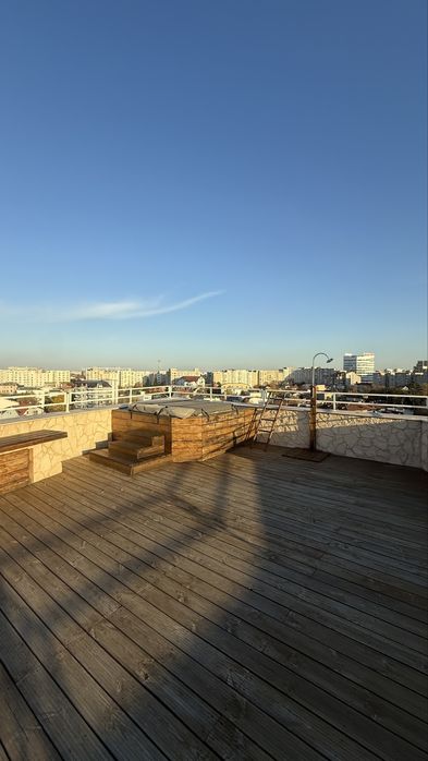 Prenthouse cu terasa de 140 de mp