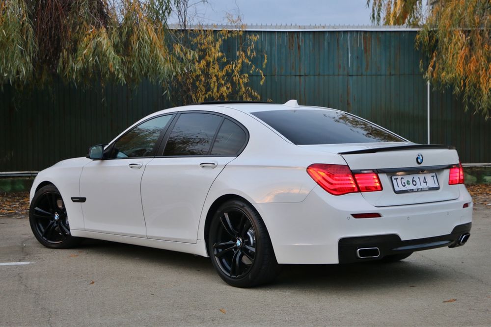 Bmw 740d 2011 M-pachet extra extra full