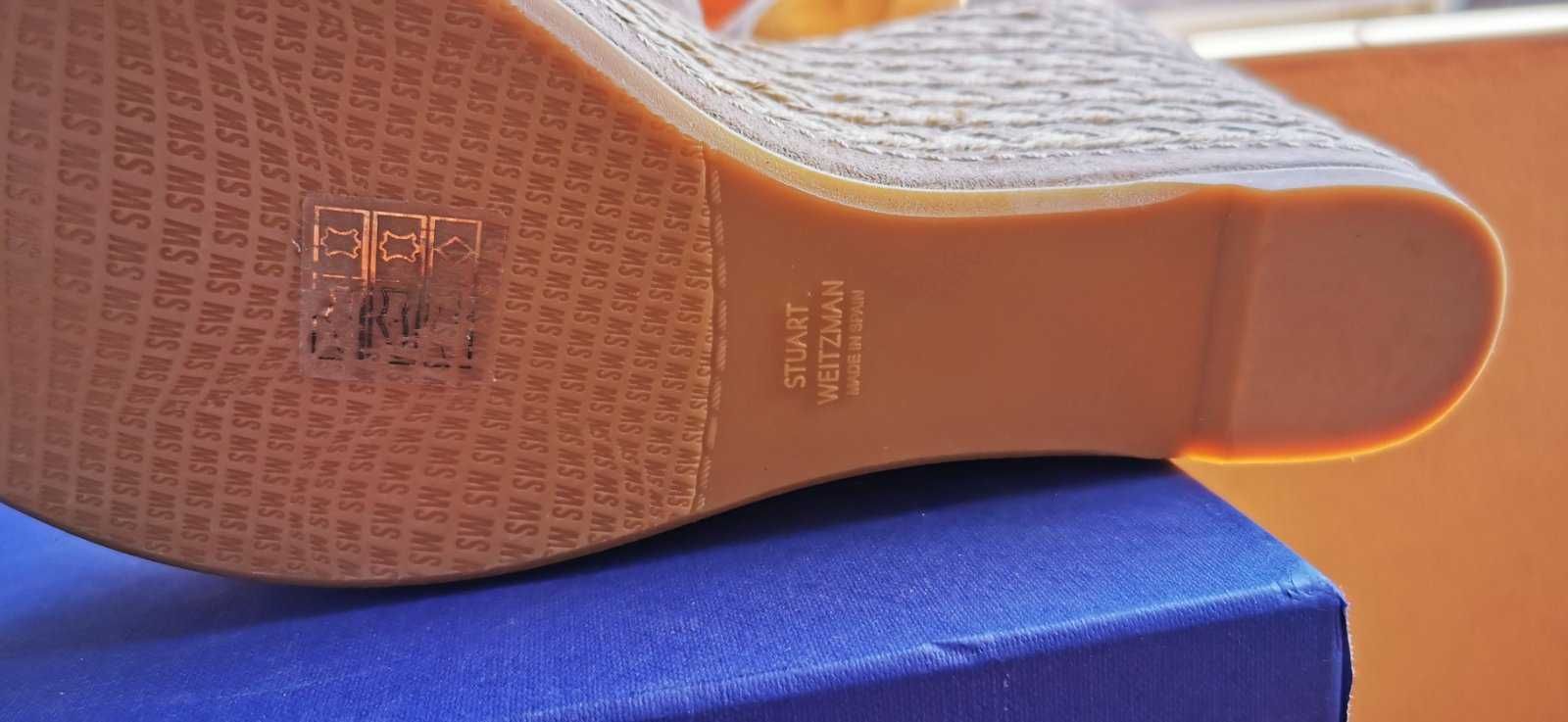 Маркови дамски велурени кожени сандали Stuart Weitzman - 41 номер