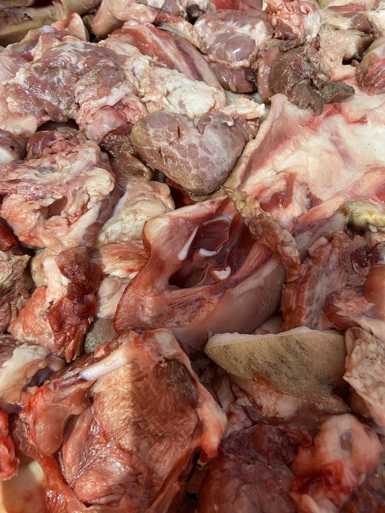 Мясо обрез свиная с головы с питаками для собак