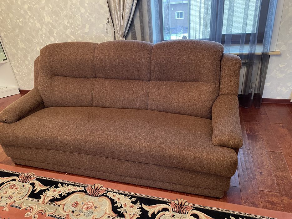 Продам диван и кресла