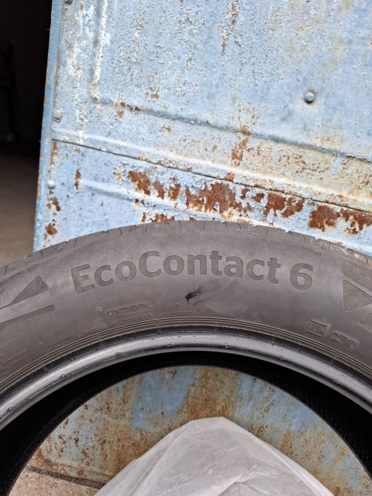 Anvelope vara 235 55 R18