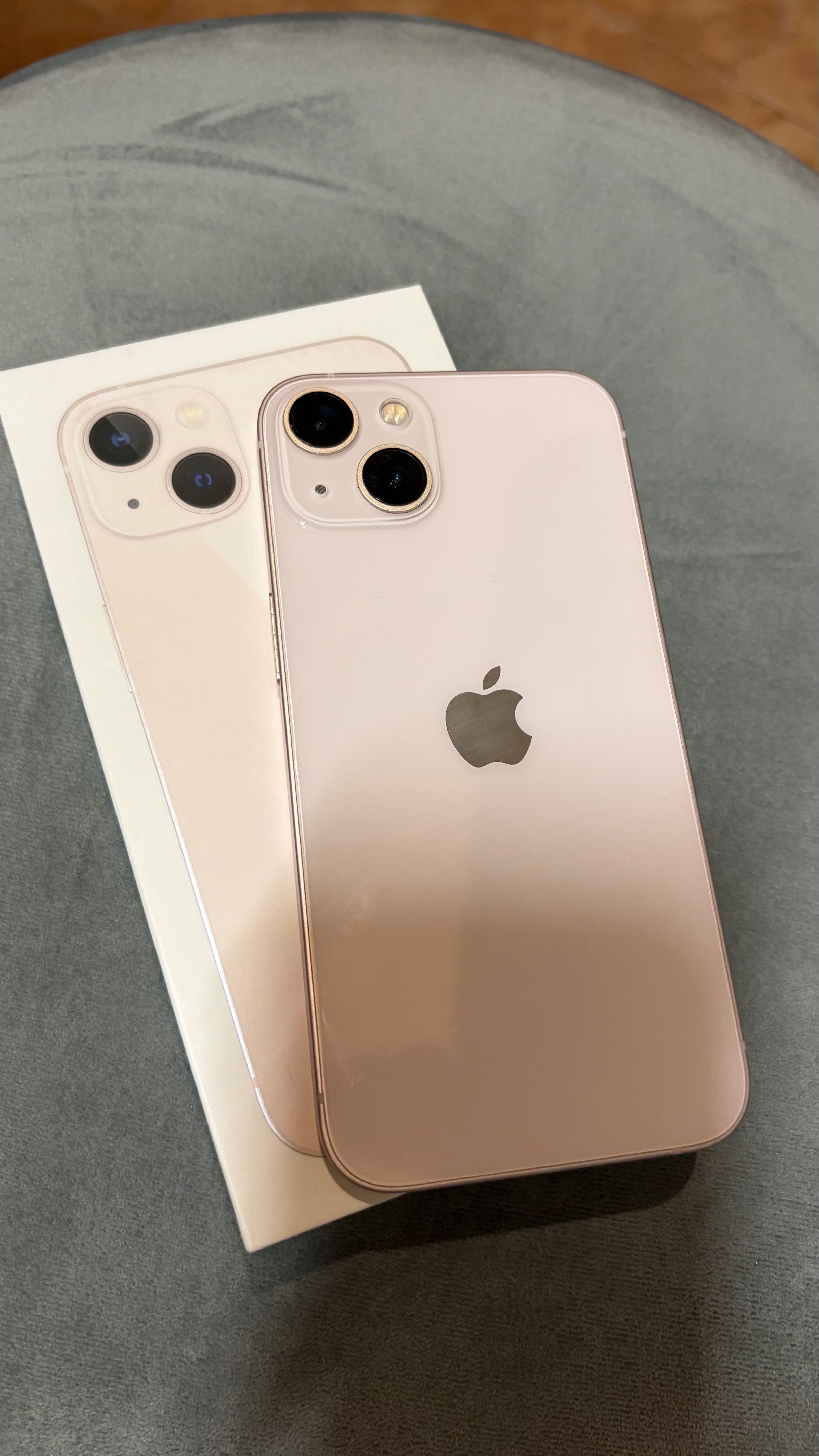 iPhone 13 розов , като нов , 128гб , батерия 75%