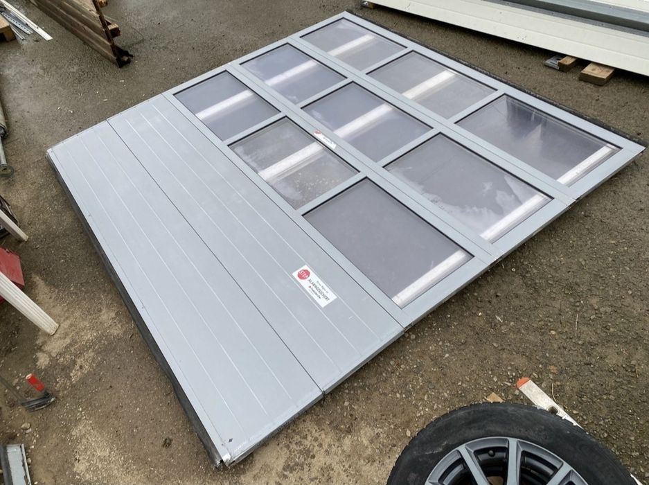 Vând hală metalica 20x10x4