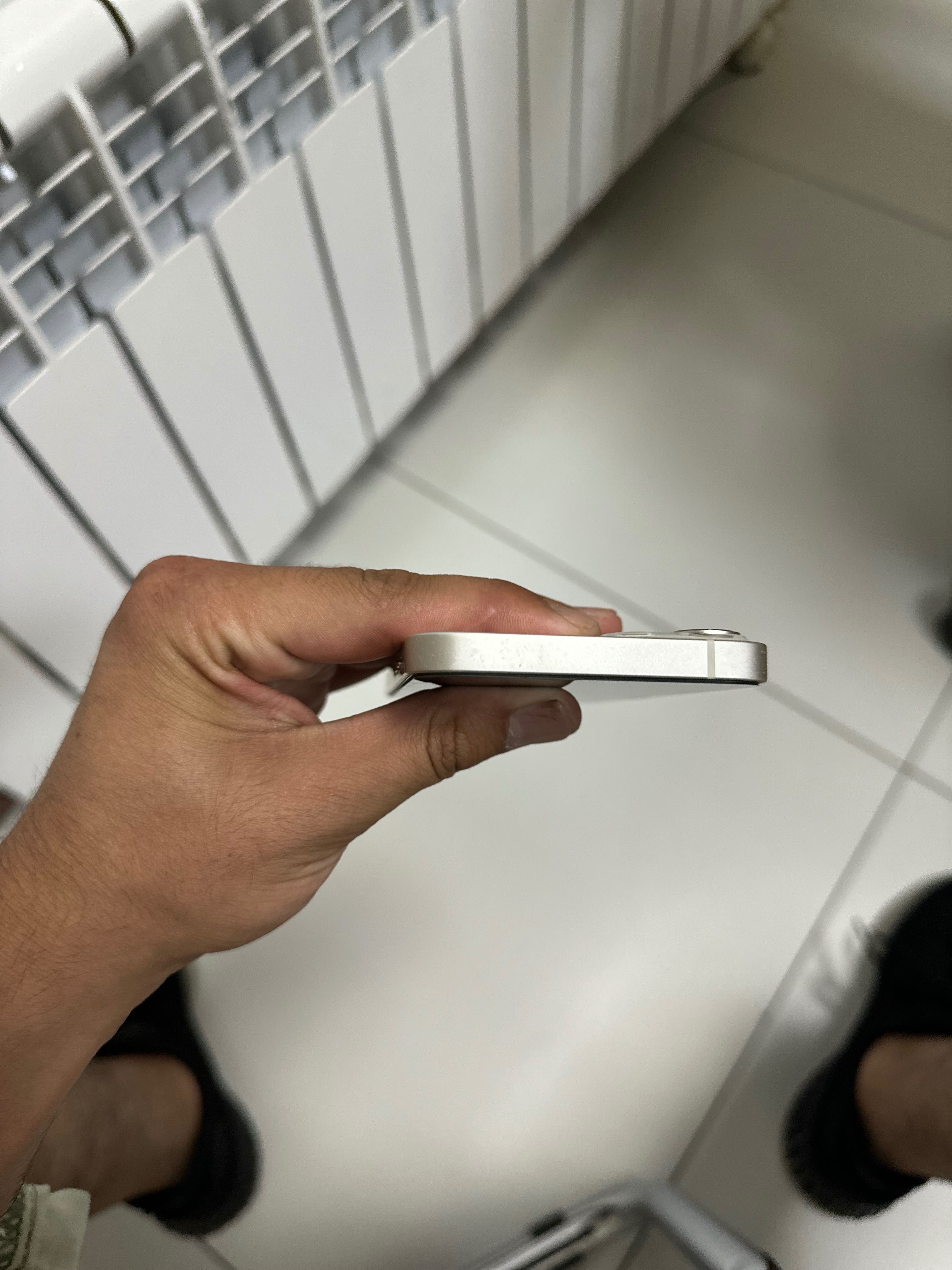 Iphone 13 ideal tinniq holatda