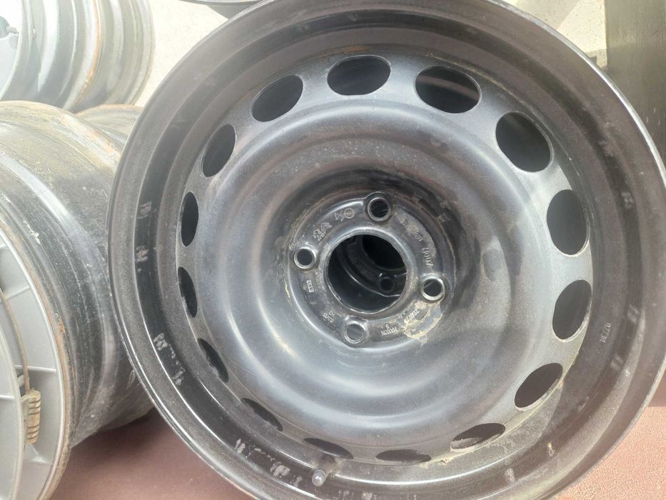 Jante tabla pe 15,4prezoane,originale PEUGEOT,CITROEN,FORD,