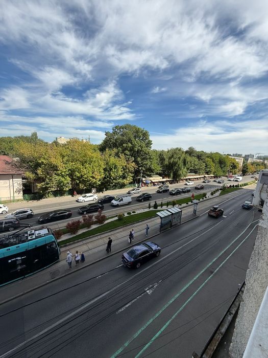 Inchiriez apartament Calea Bucuresti