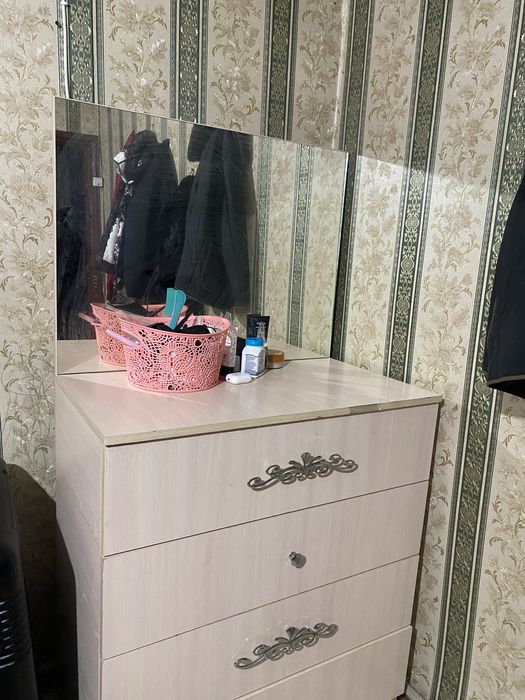 Шкаф бу хорошом состояние