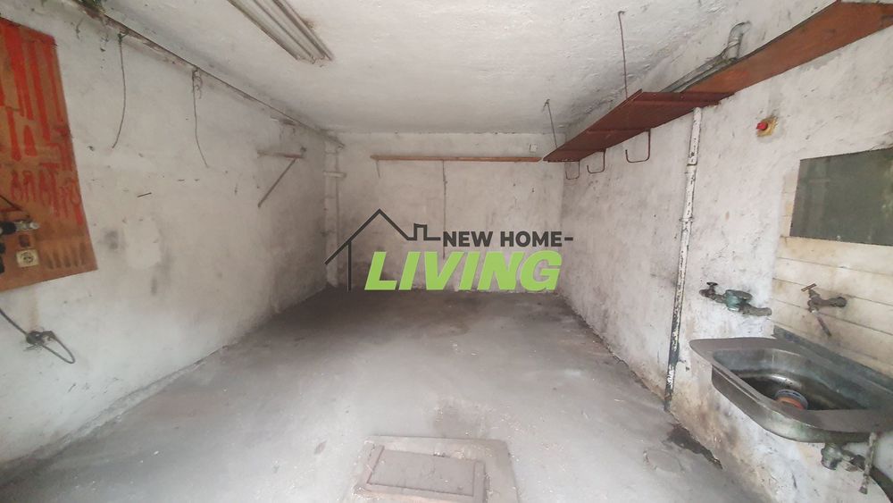 Продава се Тристаен апартамент в Пловдив, Каменица 1 - 110 кв.м за 1591 €/кв.м - Снимка #7