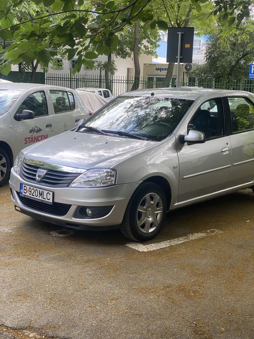 Dacia logan 1.2 2009 Laureat