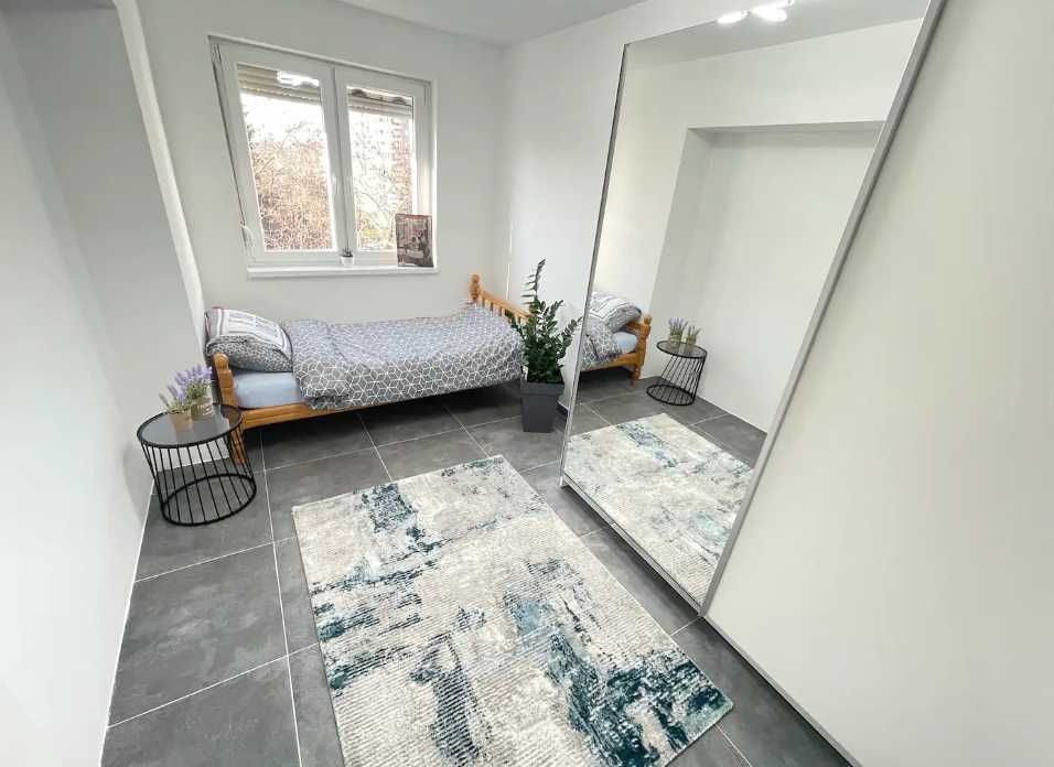 Дава се под наем Тристаен апартамент в Пловдив, Кючук Париж - 90 кв.м за 408 € - Снимка #5