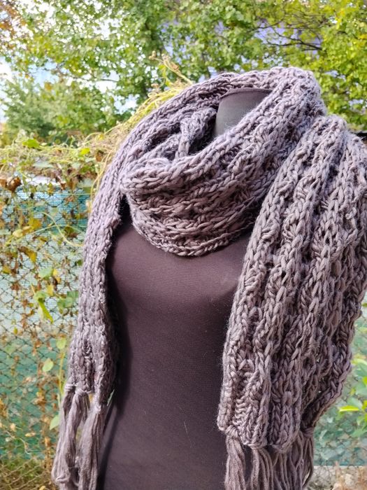 Ръчно изплетени шалове