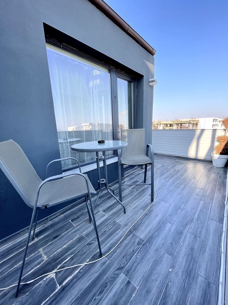 Apartament cu rooftop 100 m² și vedere la mare | 3 camere