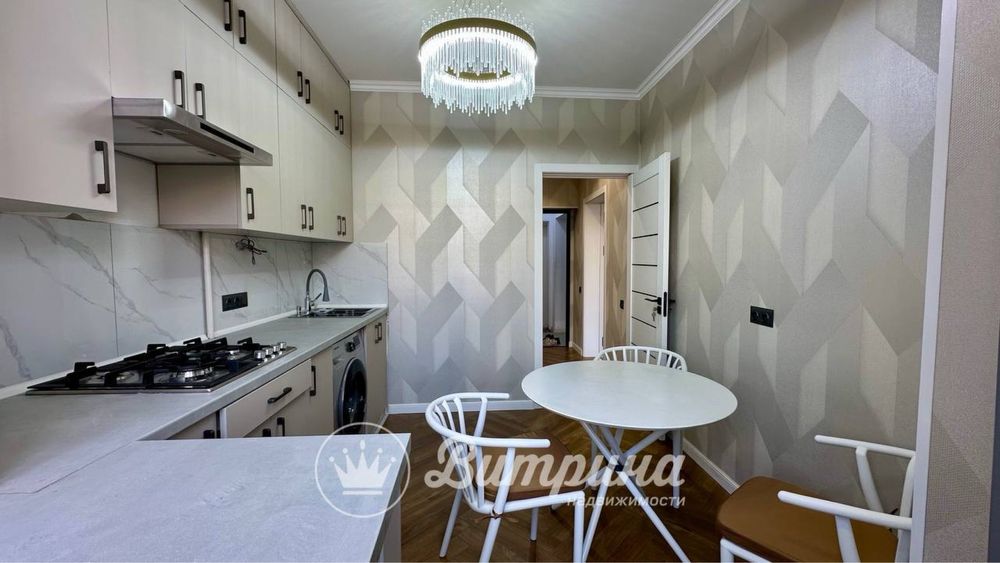 2-х комнатная квартира, с ремонтом в отличной локацией