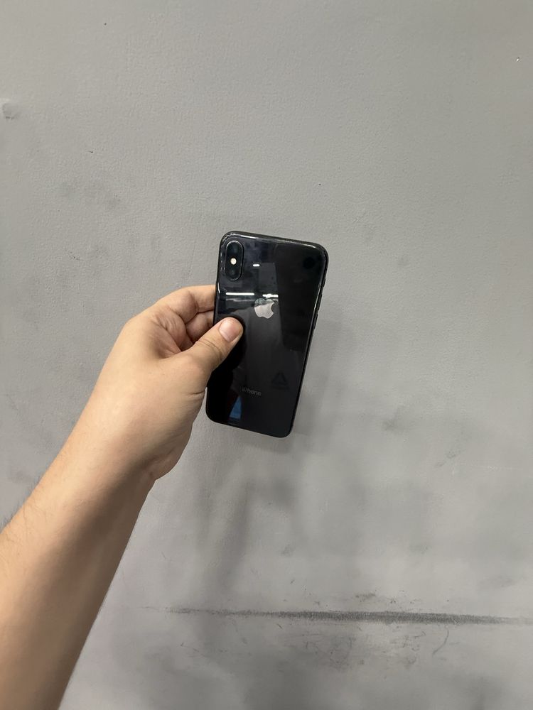 Iphone X 64g arzon