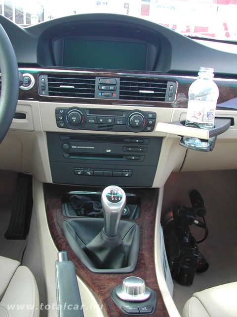 Cup Holder BMW E60 Е61 поставка за чаши БМВ