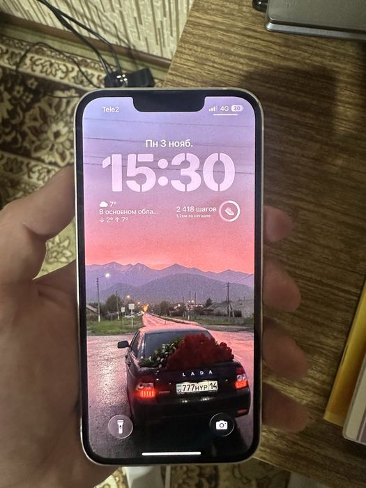 Продам айфон 13 в идельном состоянии