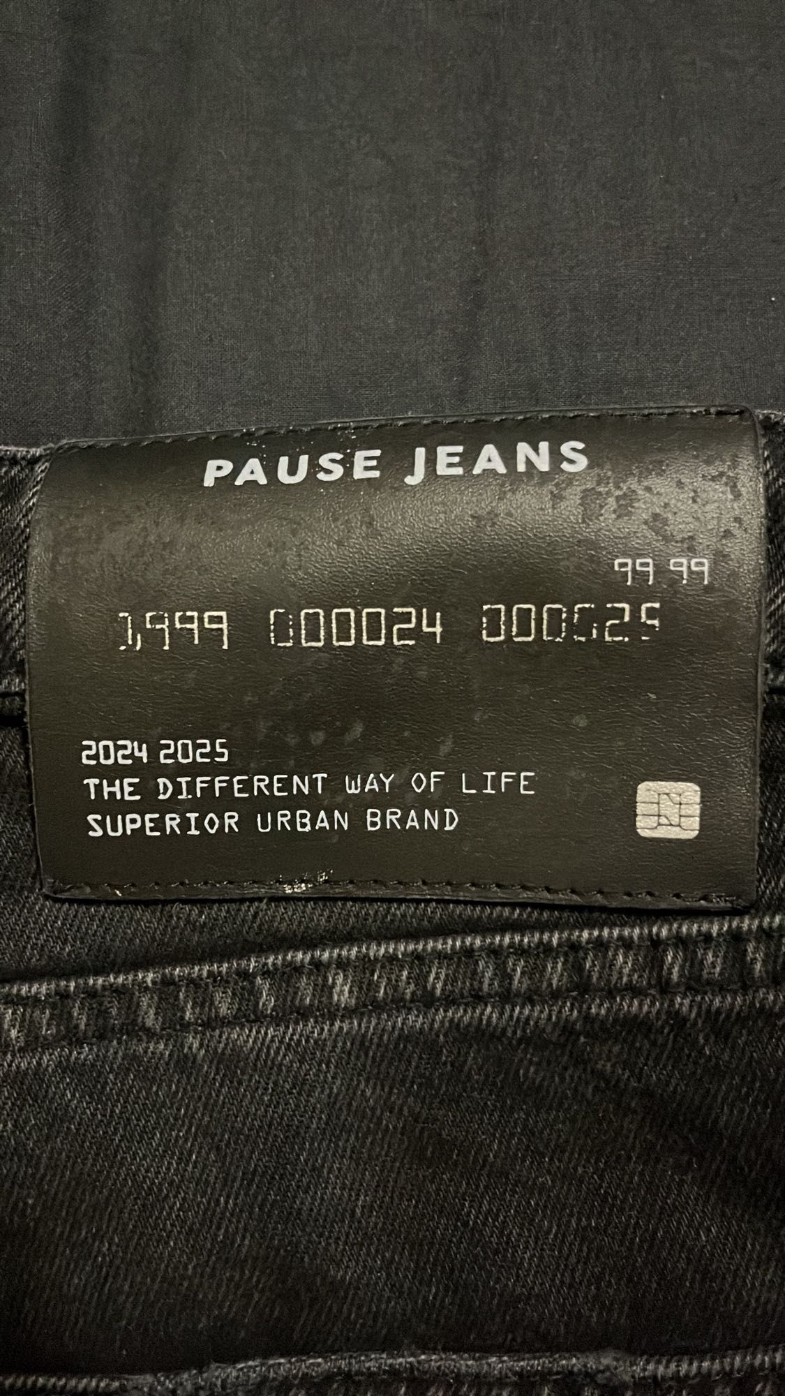 Дънки на paus jeans
