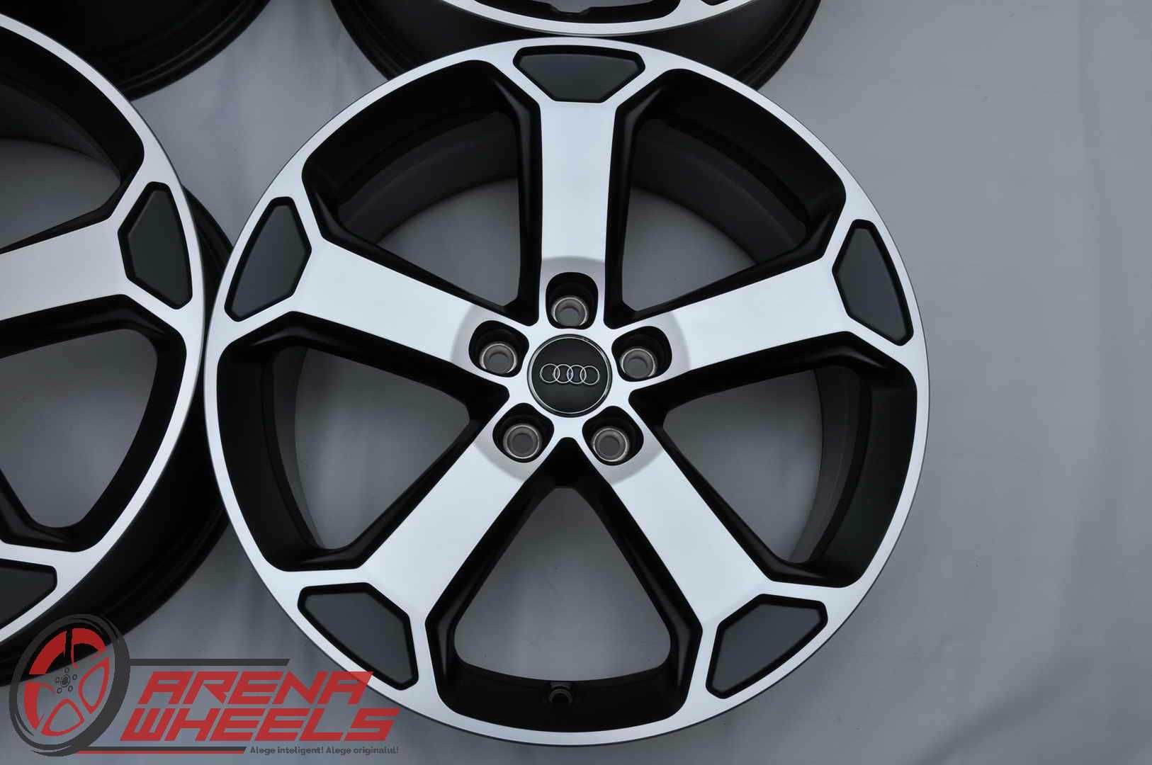 Jante Noi 19 inch Originale Audi Q2 SQ2 GA R19