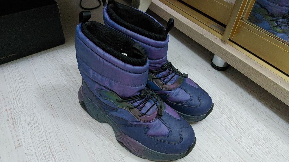 Продам сапоги дутыши