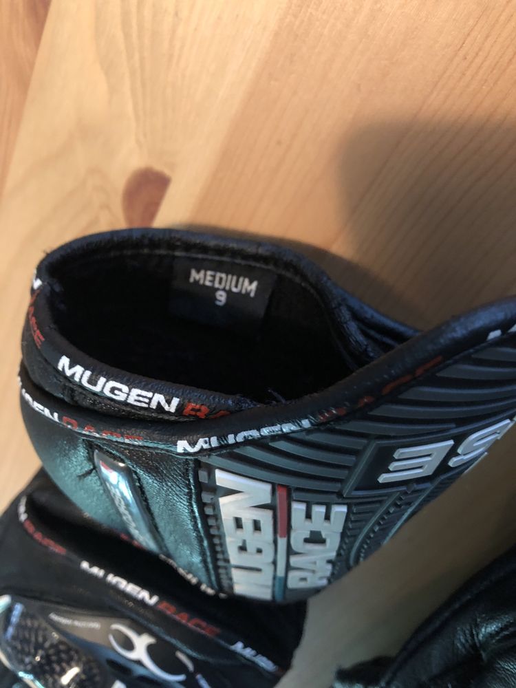 Manusi Moto racing Mugen Race piele marimea M protectii carbon