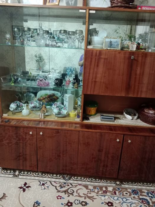 Отдам Стенку даром