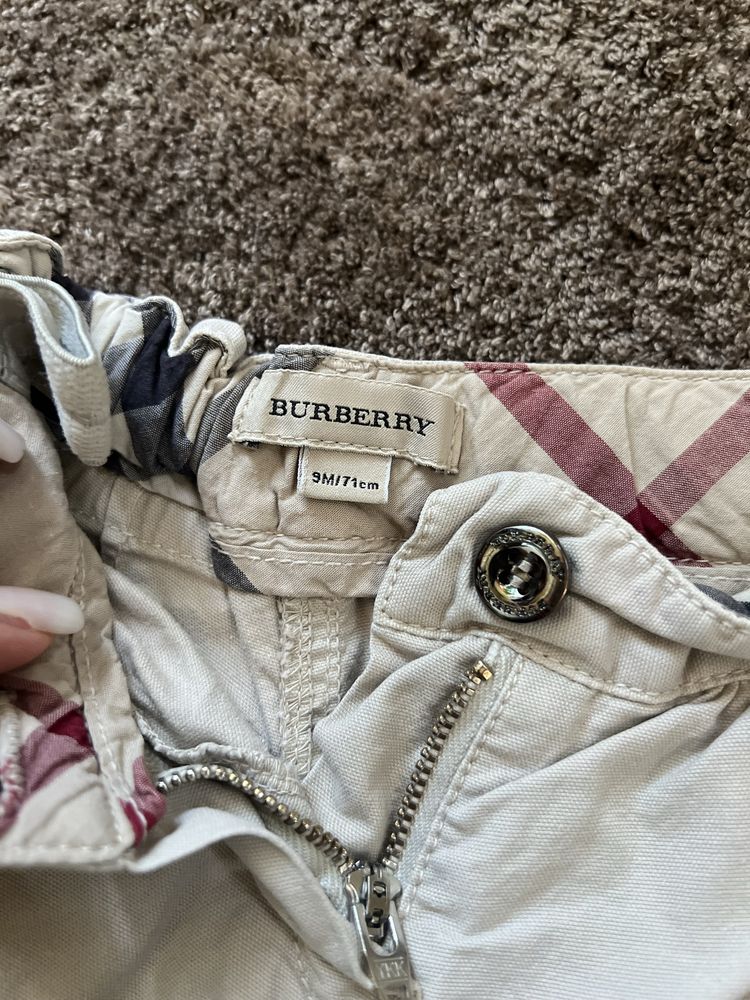 Costumas bebelusi burberry 9 luni