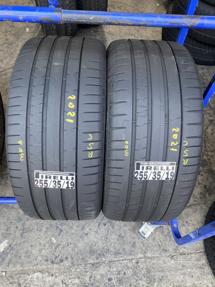 255/35/19 Pirelli Vara RSC