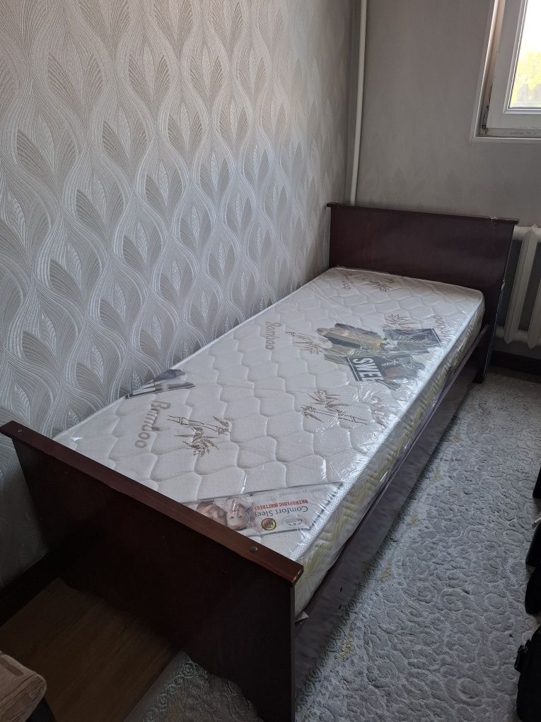 Кровать  односпальная