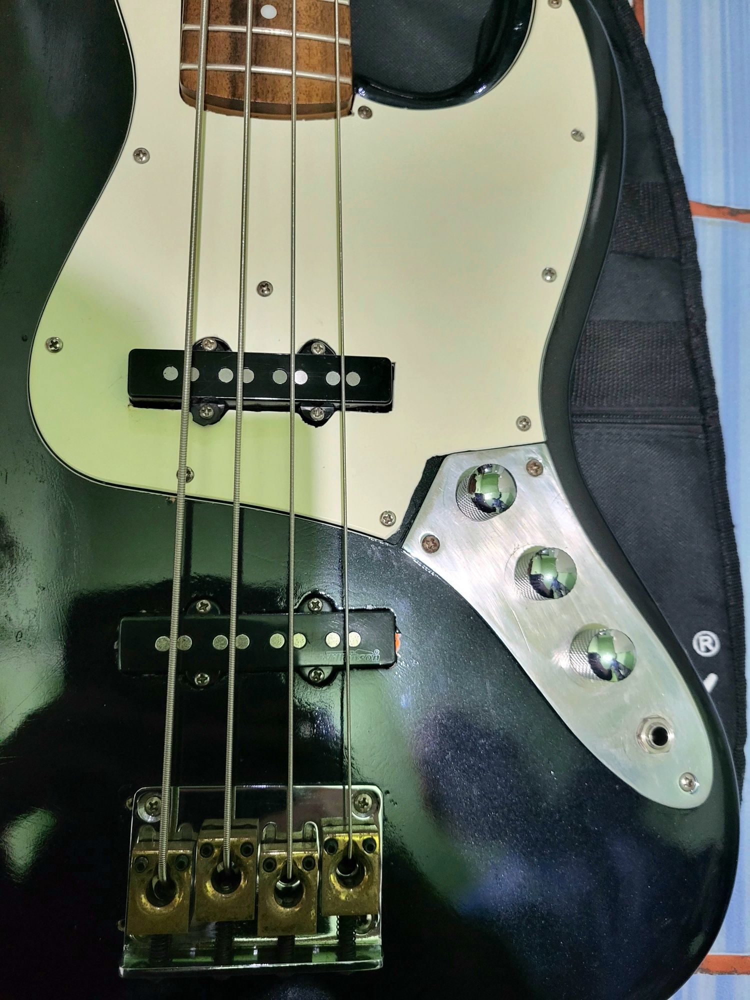 Bass Squier Standard Jazz