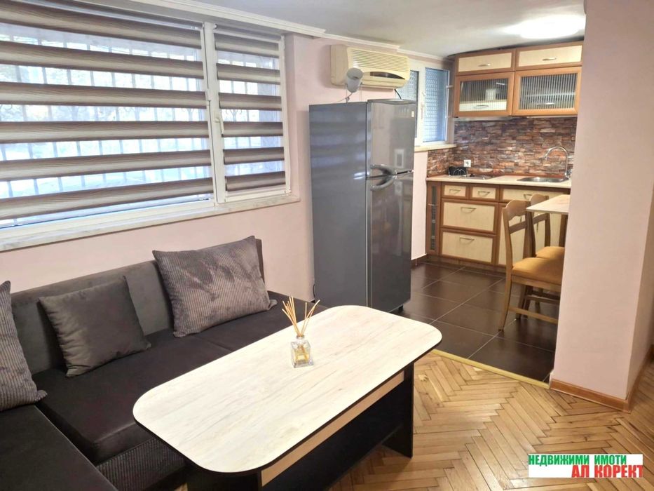 Дава се под наем Двустаен апартамент в Варна, Нептун - 57 кв.м за 331.5 € - Снимка #1