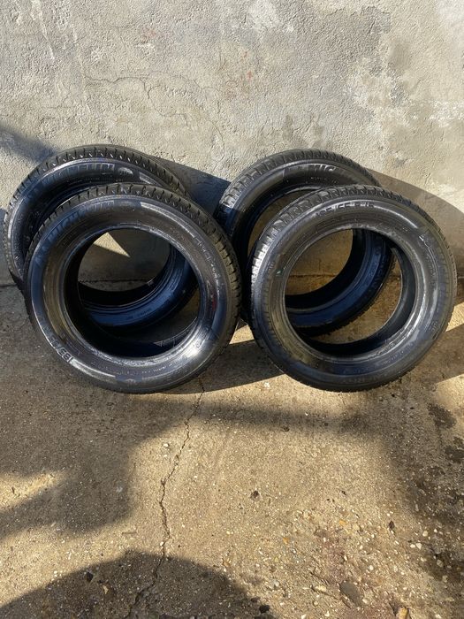 Anvelope de Iarna 185/65/15 Michelin