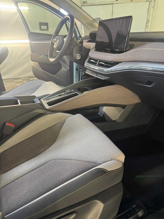 Skoda Enyaq iv60 TVA INCLUS IN PRET!