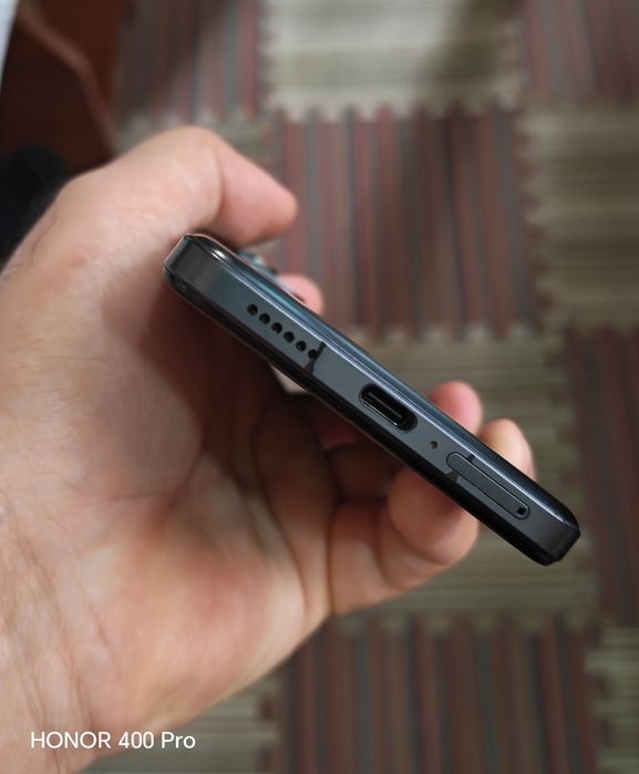 Продаётся телефон poco x4 gt