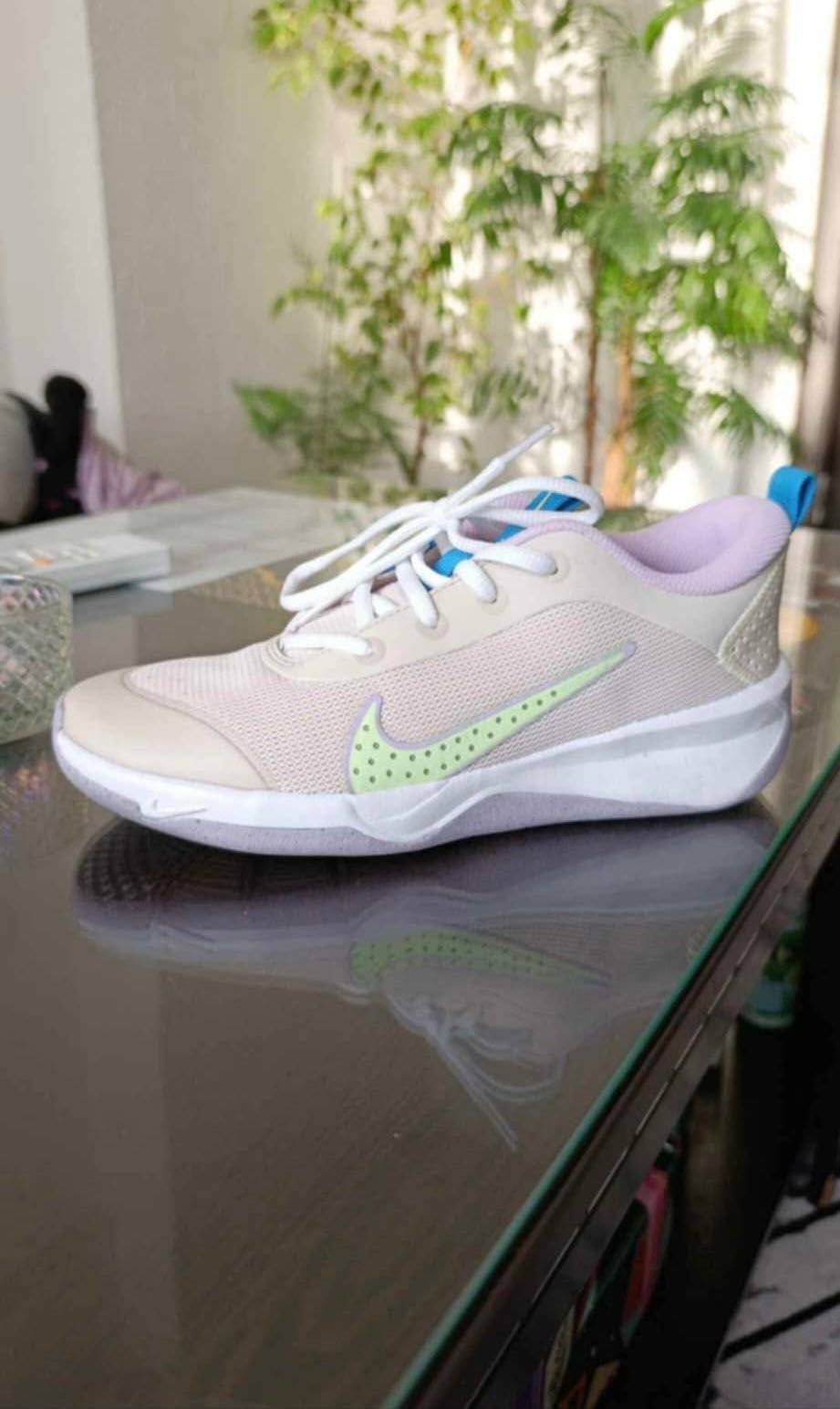 Обувки Nike 37.5