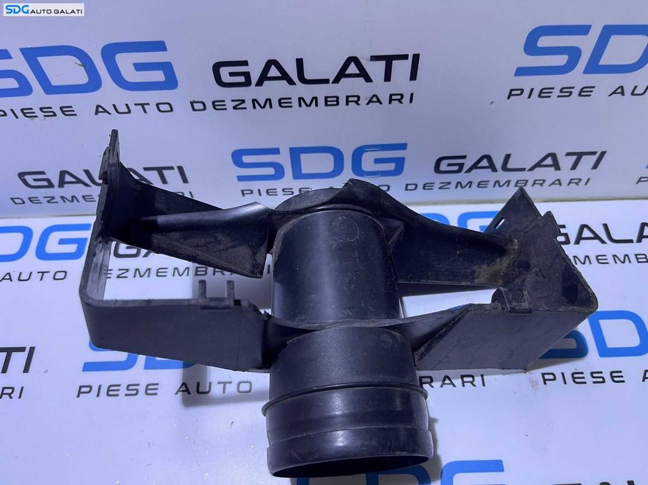 Suport Priza Deflector Difuzor Captare Aer Volkswagen Golf 5 1.9 TDI 2.0 TDI 2004 - 2008 Cod 1K0805962A