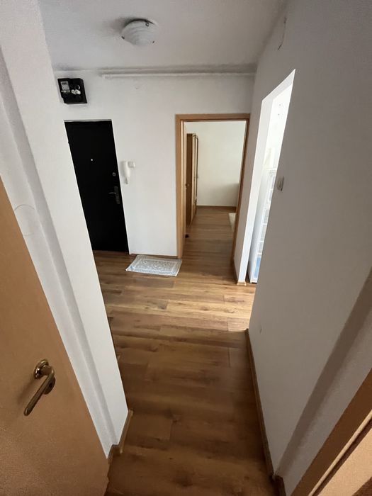 Vand Apartament 2 camere
