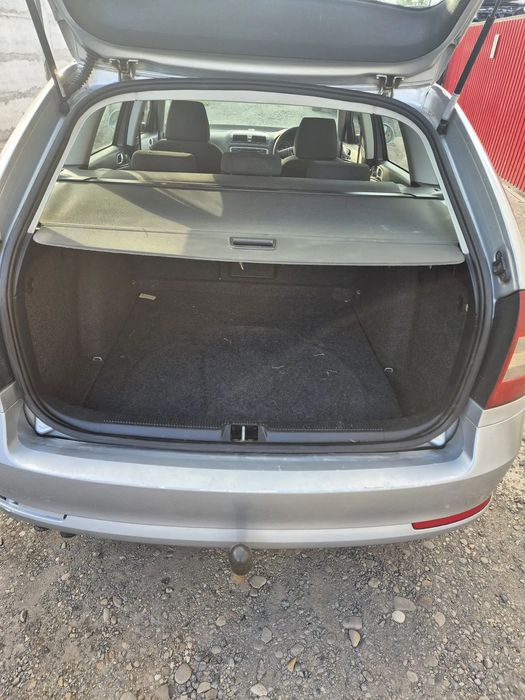 BARA FATA/CAPOTA MOTOR/TRAGER/ARIPI SKODA OCTAVIA 2 2012