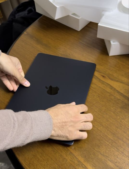 MacBook Air M3 256