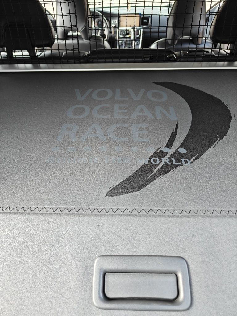 Volvo v60/D5/215cp 2012