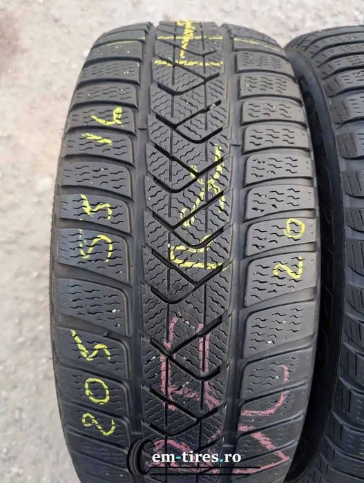 SET 2 Anvelope Iarna 205/55 R16 PIRELLI Sottozero 3 91H - Runflat