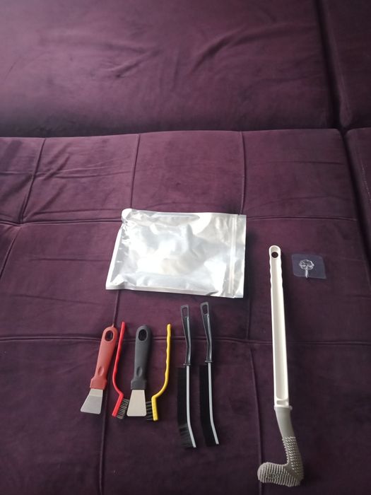 Отдам набор для уборки дома