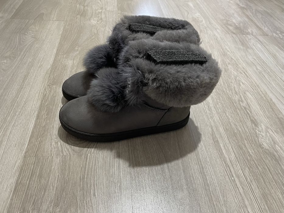Cizme piele pt dama ,tip UGG