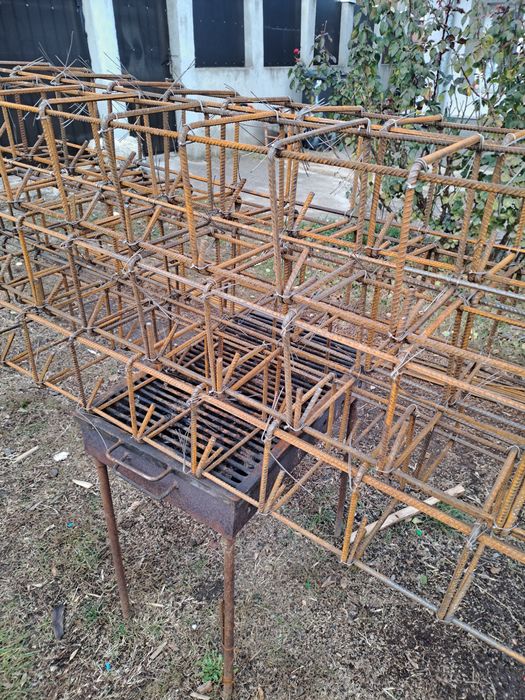 Etrieri din fier beton  stalpi