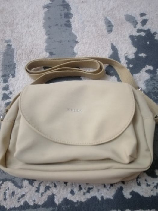 Продам сумочку. Состояние новый.