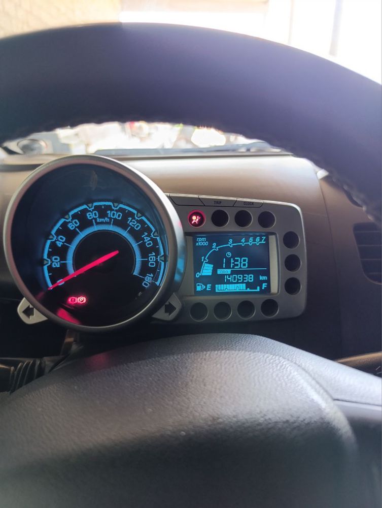 Chevrolet Spark 2-pozitsiya