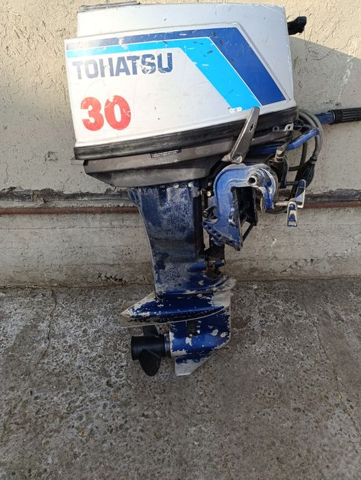 Лодка с мотором.